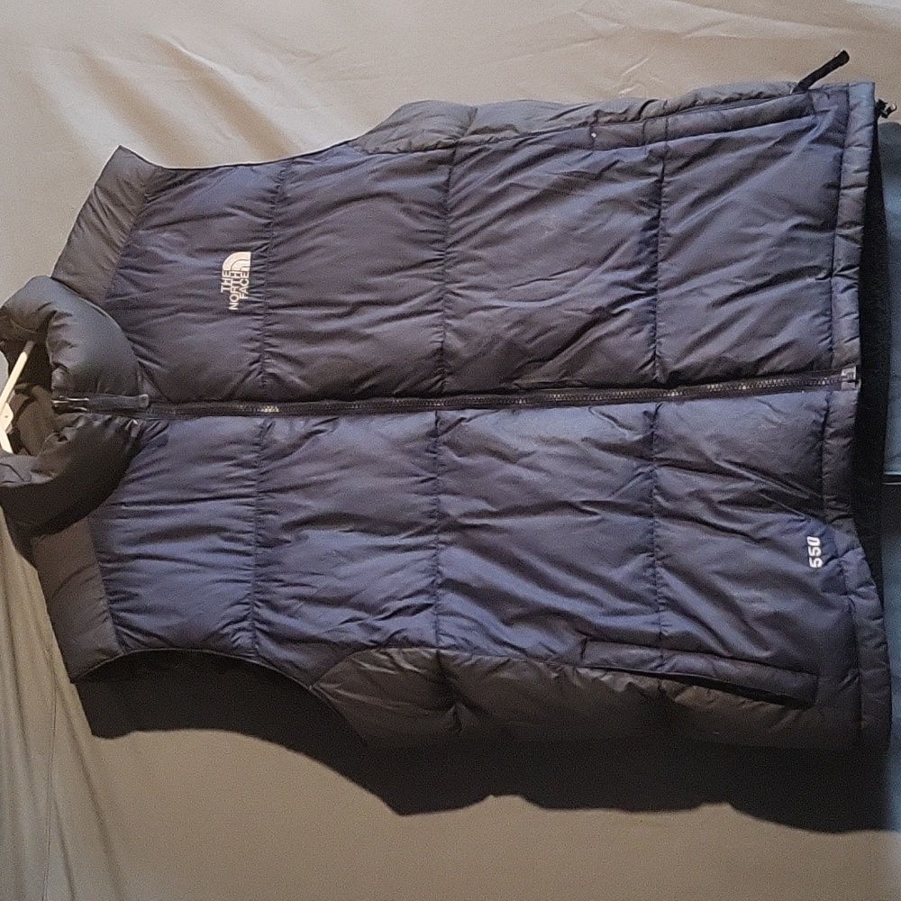 North Face 550 puffy vest